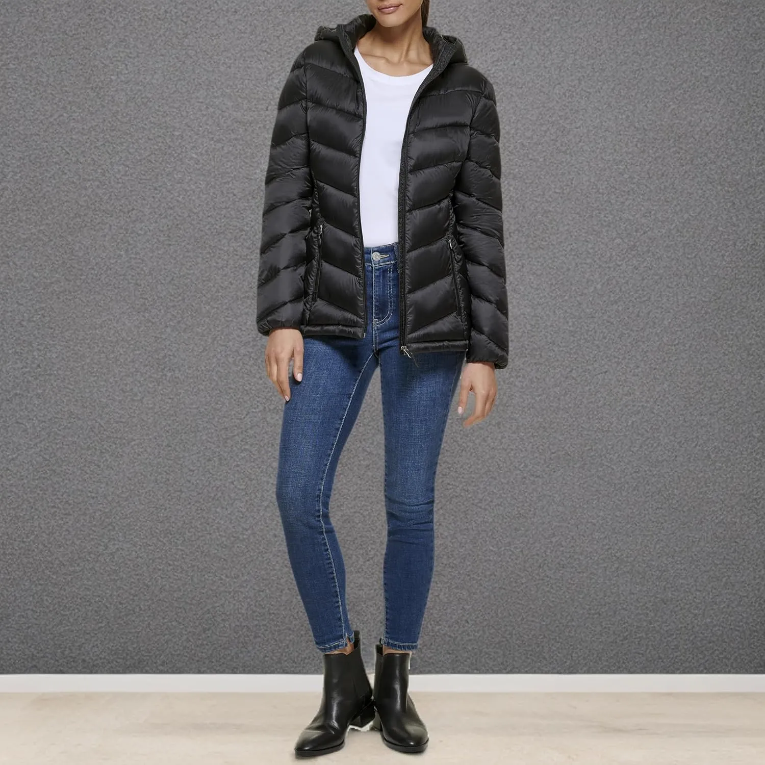 Calvin Klein Women's Classic Hooded Zip Front Puffer Coat