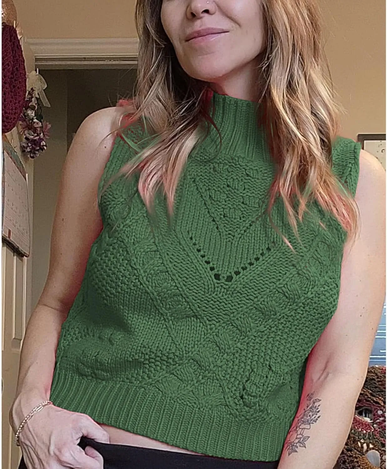 Womens Turtleneck Sweater Vest Crochet Cable Knit Sleeveless Vest Tops Casual Summer Boho Chunky Tank Pullover